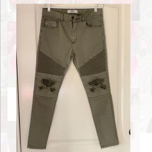 NXP Nena and Pasadena destroyed skinny pants